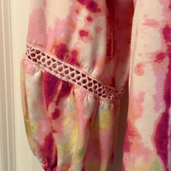 Democracy Top - Picture 3 of 8